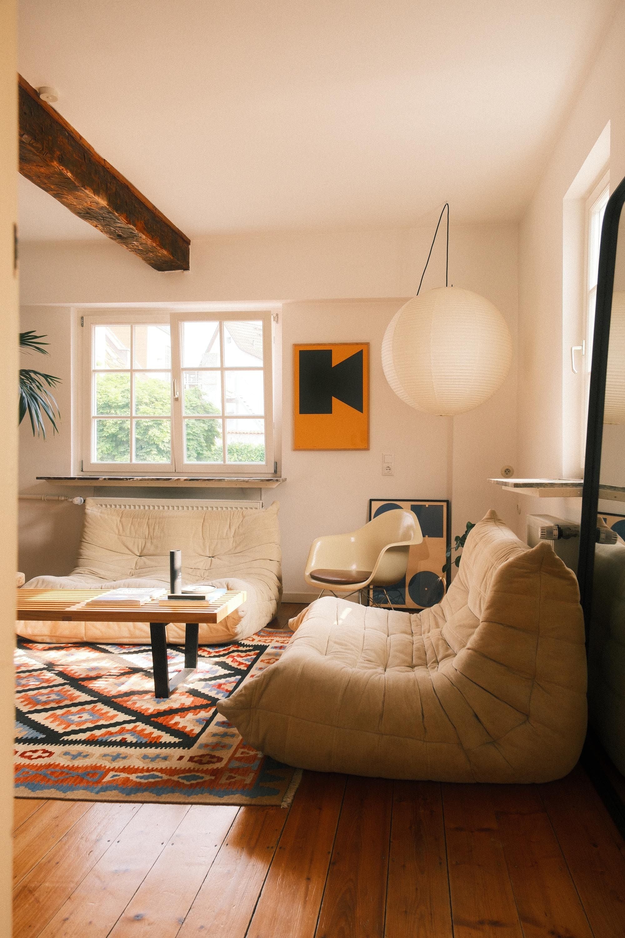 Get inspired by Simon Zimmerman´s vibrant home